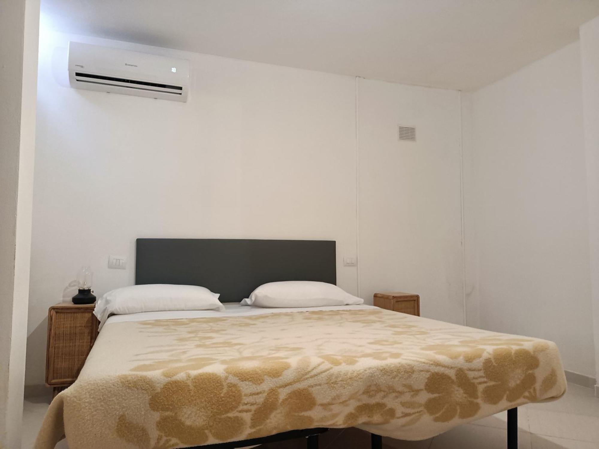 Luxury Beach House Порто Санто Стефано Экстерьер фото