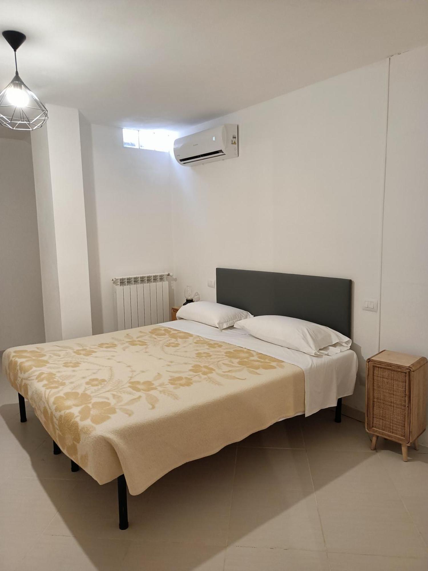 Luxury Beach House Порто Санто Стефано Экстерьер фото