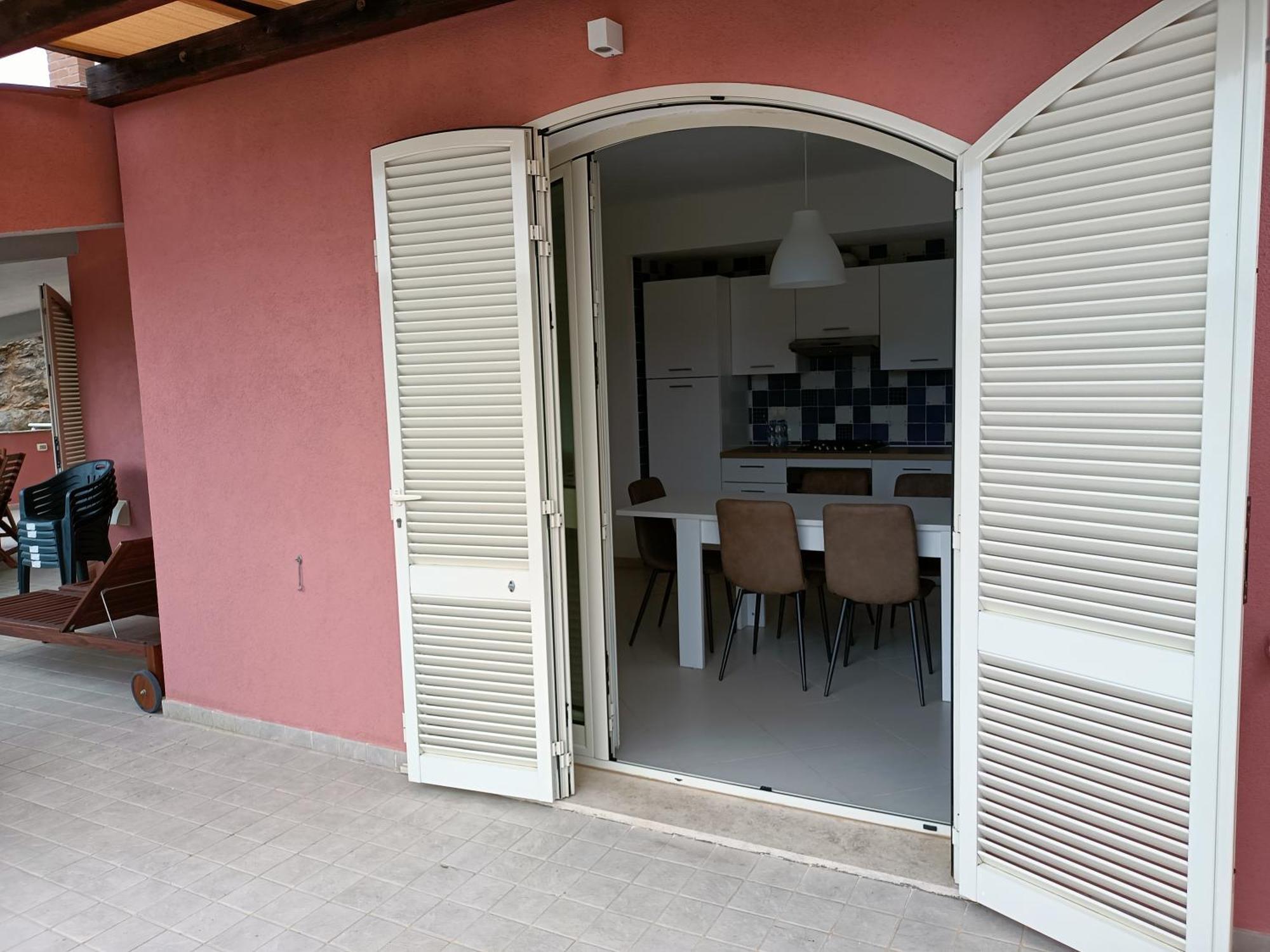 Luxury Beach House Порто Санто Стефано Экстерьер фото