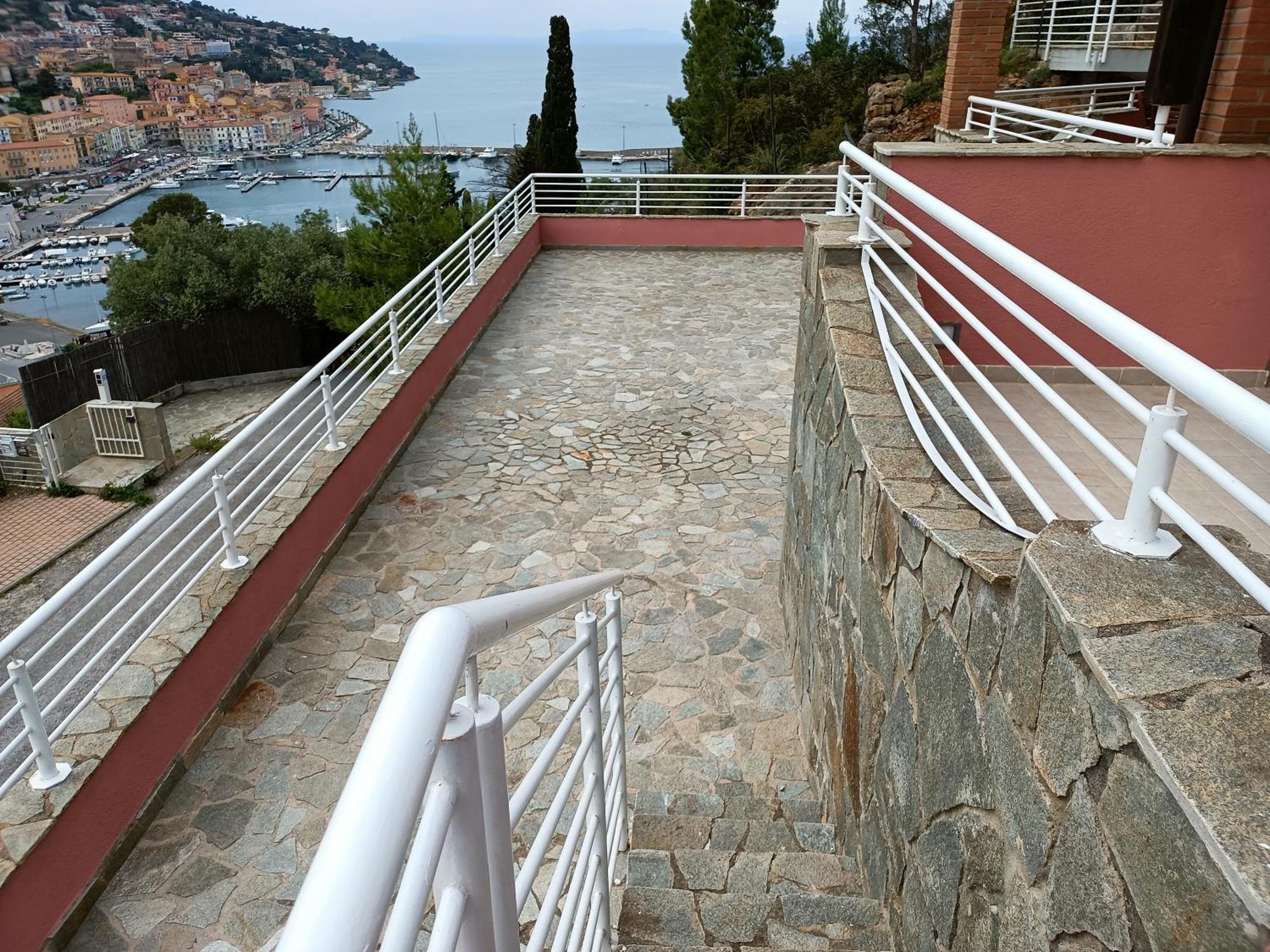 Luxury Beach House Порто Санто Стефано Экстерьер фото